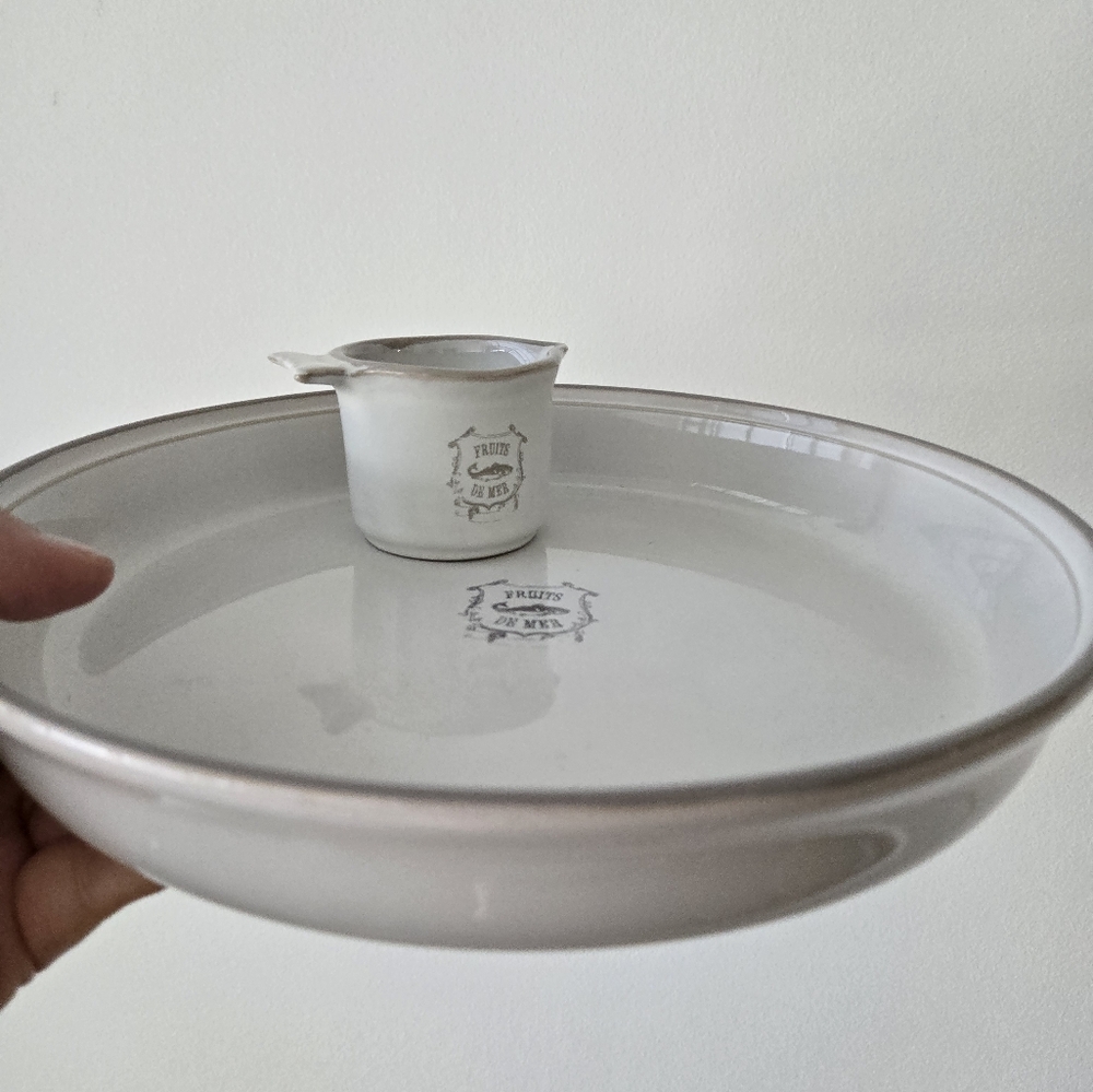 2 piece serving dish with dipping mug